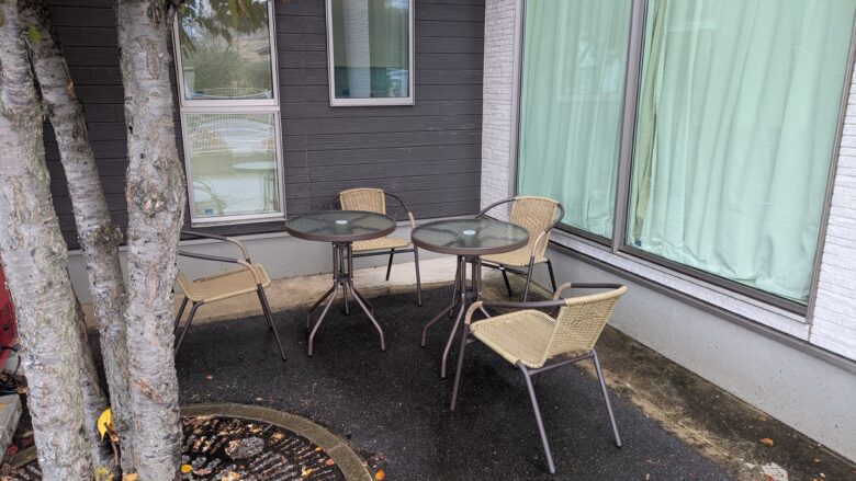 屋外休憩スペース